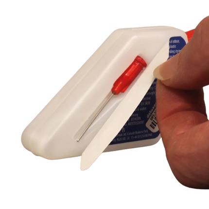 Deluxe Materials Precision Plastic Glue | Modelbouwlijm met Precisiepunt