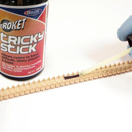 Deluxe Materials Tricky Stick CA Primer 50ml